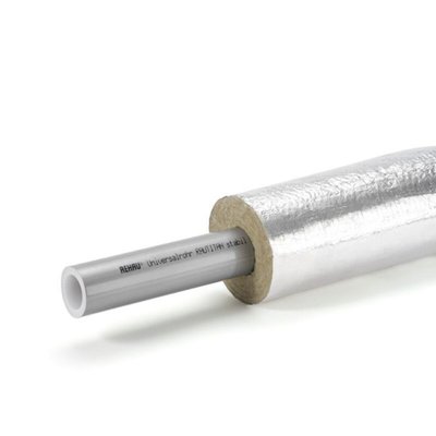 rehau-rautitan-flex-geisoleerde-buis